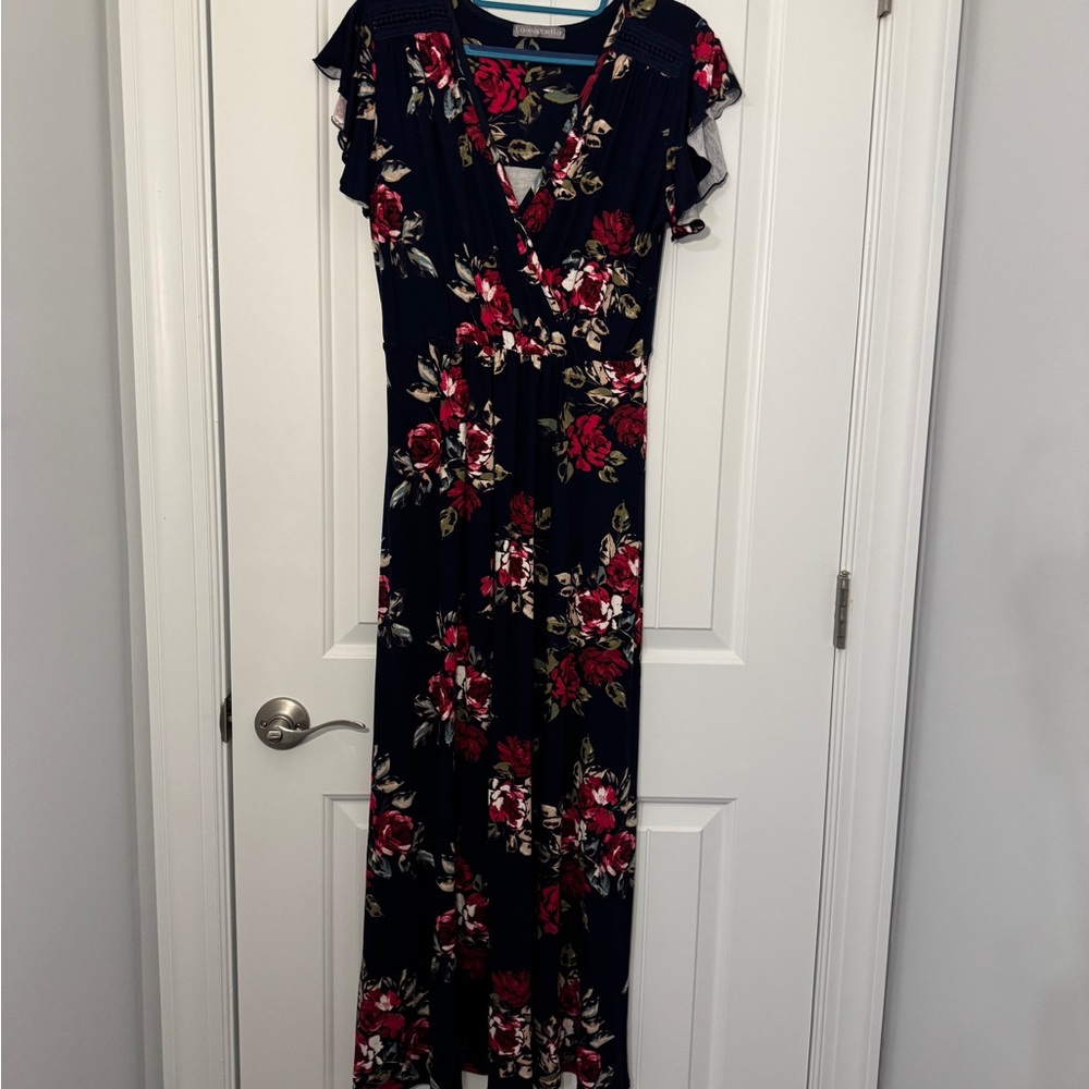 Floral V-Neck Maxi Dress